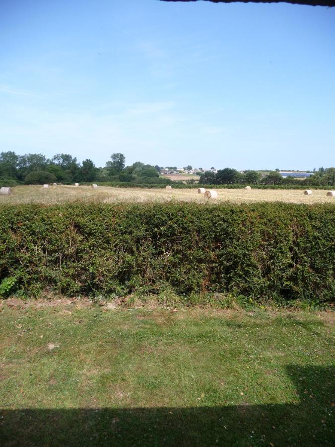 Bretagne Chambre D'Hotes Suite 53M2 Et Caravane Vintage Avec Cuisine Et Salle De Bains Privees Brittany B&B 53M2 Suite And Vintage Caravan Glamping With Private Kitchen And Bathroom Pleumeur-Gautier Εξωτερικό φωτογραφία