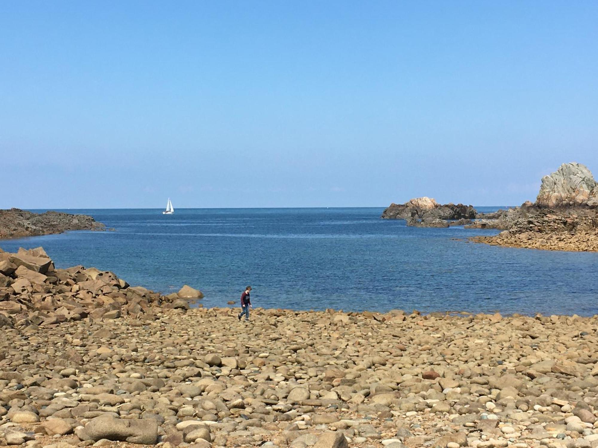 Bretagne Chambre D'Hotes Suite 53M2 Et Caravane Vintage Avec Cuisine Et Salle De Bains Privees Brittany B&B 53M2 Suite And Vintage Caravan Glamping With Private Kitchen And Bathroom Pleumeur-Gautier Εξωτερικό φωτογραφία